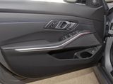BMW M340d xDrive+AHK+Panorama+HUD+StandHZG+Leder+RFK