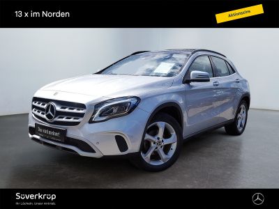MERCEDES-BENZ GLA 180  KAMERA PANO SPUR PDC SHD SHZ