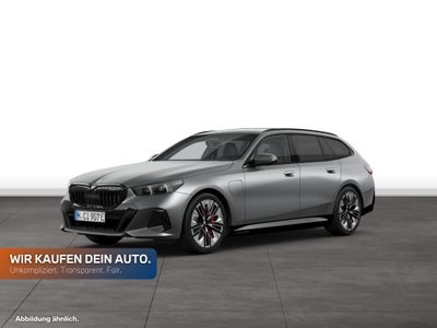 BMW 550e xDrive Touring