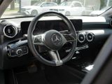 MERCEDES-BENZ A 200 , PROGRESSIVE KAMERA SPUR PDC SHZ