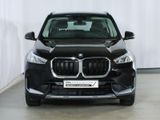 BMW X1 18i9 AHK Sportsitz SHZ Kamera Parkaisstent