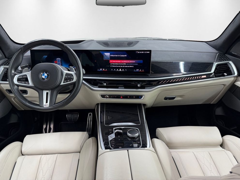 BMW X7 M60 i xDrive M Sport Pano+H&K+AppleCarPlay
