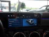 MERCEDES-BENZ A 200 AMG NIGHT SPUR PANO DISTR KAMERA STANDH