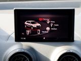 AUDI Q2 S-Line, PDC, SHZ