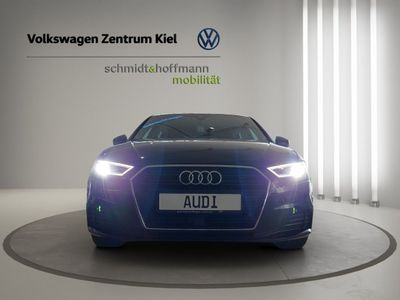 AUDI A3 Sportback 1.5 TFSI 35 basis NAVI+SITZHZ+PDC