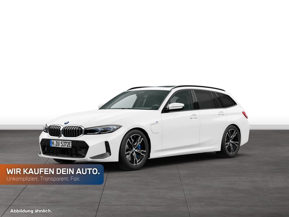 BMW 330e Touring