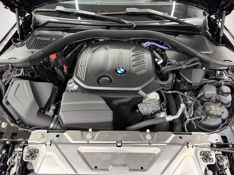 BMW 320 d Touring M Sport+AHK Preisvorteil 31.310 € zur UPE