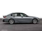 BMW 330e xDrive Limousine