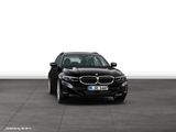 BMW 330i xDrive Touring