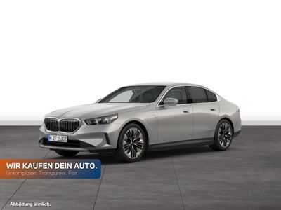 BMW 550e xDrive Limousine