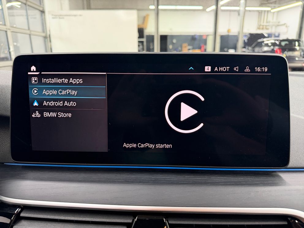 BMW 530 e xDrive Touring M Sport AHK+HUD+H&K DW 0,5%