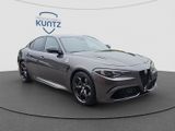 ALFA ROMEO Giulia 2.9 V6 Quadrifoglio 520PS+1.Hand