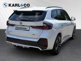 BMW iX1 20 eDrive M Sport elektr.Pano HUD E-Sitze DAB