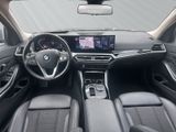 BMW 318 d touring LC Prof AHK Stop&Go Sportsitze