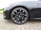 BMW 320 d xDrive Touring M Sport Head Up adapt. LED Panoramadach