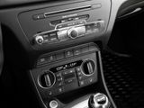 AUDI Q3 1.4 TFSI sport PDC SHZ XENON
