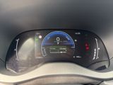 TOYOTA Yaris Hybrid Teamplayer