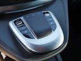 MERCEDES-BENZ EQV 300 EXTRALANG AIRMATIC KAMERA LED 6SITZER
