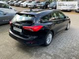 FORD Focus Turnier Titanium AHK LED El. Heckklappe ACC