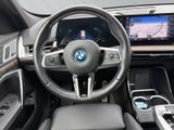 BMW iX1 xDrive 30 Park-Assistent LED SHZ DAB