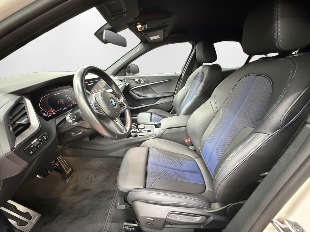 BMW M135 i xDrive M Sport LED+SHZ+Navi+Shadow-Line