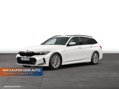 BMW 330e xDrive Touring