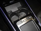 MERCEDES-BENZ GLA 200 NIGHT PROGRESSIVE 360 AHK DISTR KAMERA