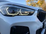 BMW X1 xDrive25e ++M Sport+AHK+el.Heckkl.+Glasdach++