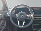 BMW 116 Navi Digitales Cockpit LED Klimaautom Musikstreaming DAB Ausparkassistent Spurwechselassistent