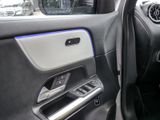MERCEDES-BENZ GLA 200 d AMG NIGHT SPUR PANO AHK KAMERA PDC