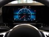 MERCEDES-BENZ GLA 180 d // PROGRESSIVE AHK KAMERA SPUR PDC SHZ