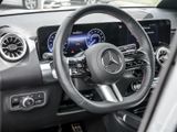 MERCEDES-BENZ EQB 300 4M , AMG NIGHT SPUR PANO STANDH 360 PDC