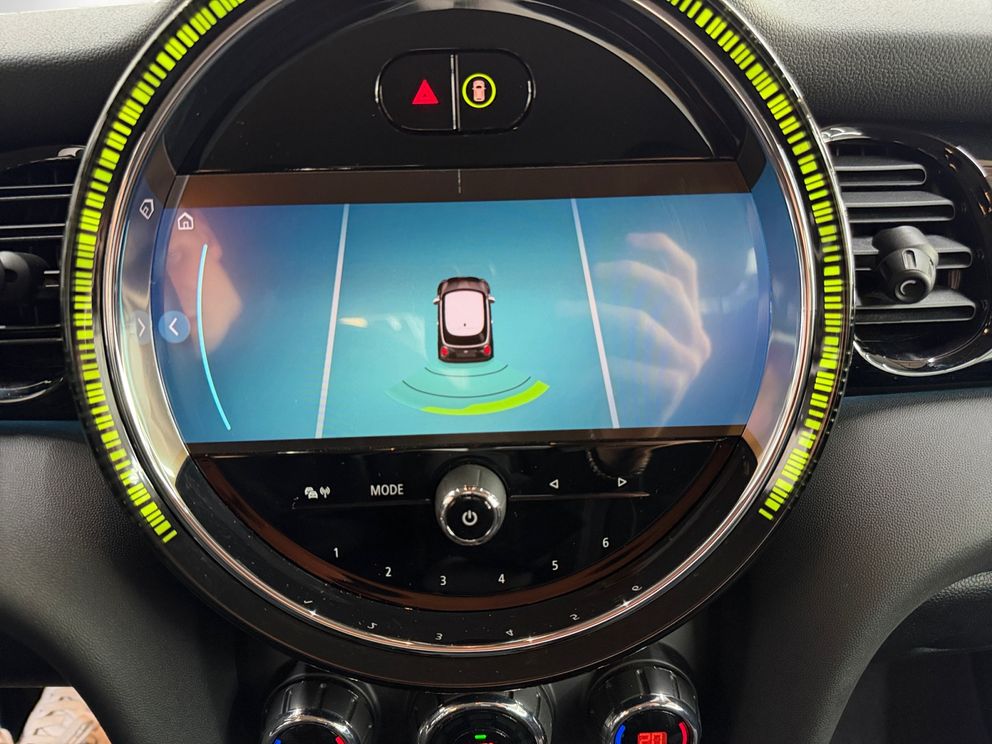 MINI Cooper SE Essential Trim 3-Türer LED+SHZ DW 0,25%