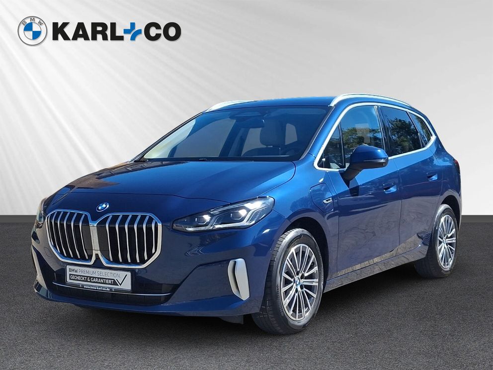BMW 230 e xDrive Luxury Line h&k Panorama HUD AHK