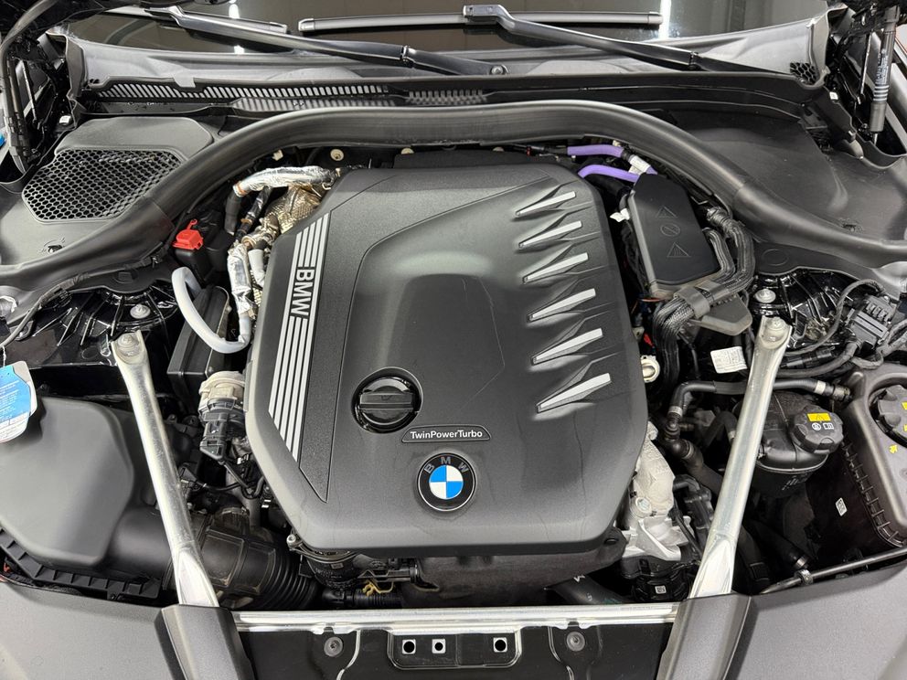 BMW 540 d xDrive Touring Luxury Line+Laserlicht+HUD