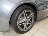 MERCEDES-BENZ B 200 // AMG MULTI KAMERA SPUR PDC SHZ