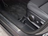 MERCEDES-BENZ GLB 200 d PROGRESSIVE MULTI 360 AHK DISTR KAMERA