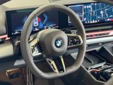 BMW 520 d xDrive Touring M Sportpaket Navi AHK Driv. Assistant Plus