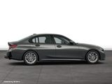 BMW 320i Limousine