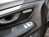 MERCEDES-BENZ V 220 d STYLE STANDHZG MULTIBEAM 7SITZER DAB 360