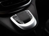 MERCEDES-BENZ V 220 EDITION LED NAVI 7SITZER elTÜREN SITZHZG SPUR