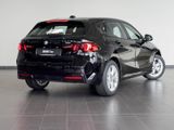 BMW 120 i Navi SZH 17 LMR Driving + Parking Assi.
