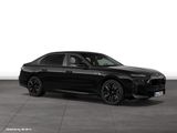 BMW M760e xDrive Limousine
