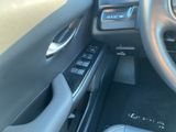 LEXUS UX 250h F-Sport Design CarPlay+NAVI+Sitzheizung