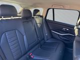 BMW 318 d Touring LC Prof ACC Keyless HiFi LED PDC