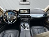 BMW 530 dA Touring Ad. LED StandHZG Panorama DAB