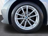 BMW 318 d touring AHK Stop&Go Sportsitze Ambientes Licht