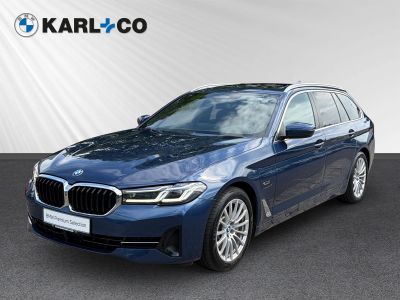 BMW 530 e xDrive Touring Pano AHK ACC HUD Laser