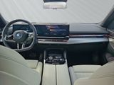 BMW i5 xDrive 40e touring M-Sport B&W Panorama AHK
