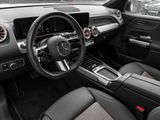 MERCEDES-BENZ EQB 300 4M , NIGHT SPUR STANDH 360 DISTR PDC